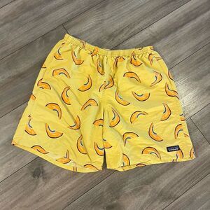 Patagonia Baggie Yellow Pattern Athletic Shorts Men L Bin‎ L-118
